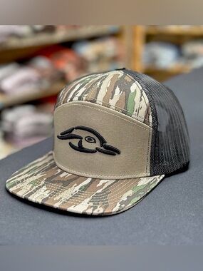 American Flyway Waterfowl Realtree Original 7 Panel Duck Logo Hat
